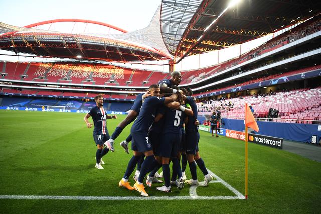 土媒：费内巴切在同时谈4-5名中卫