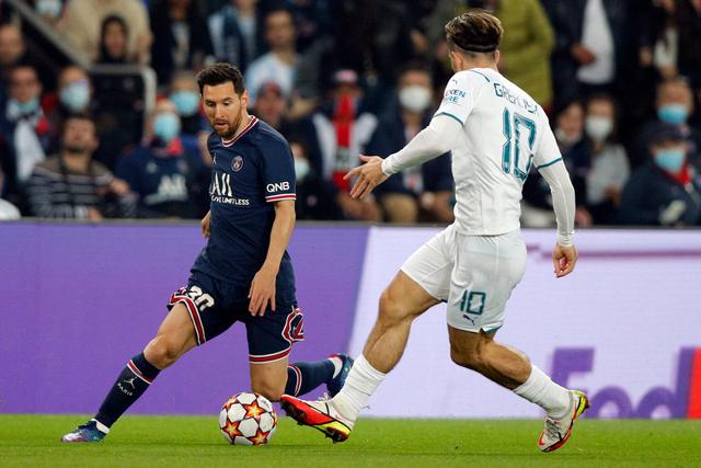 小平头啤酒肚！卢卡库本赛季意甲11场独造9球